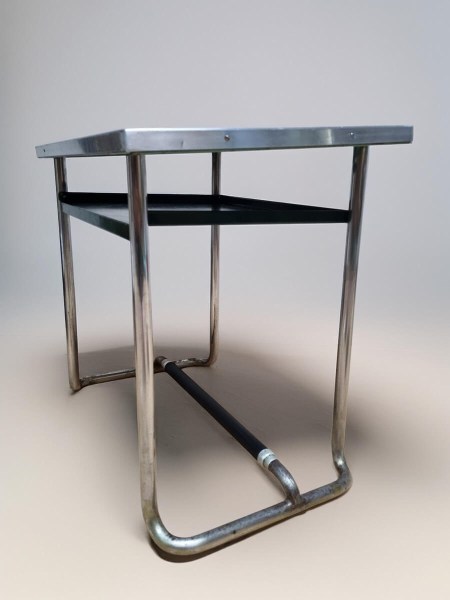 kinder-bureau-stoel-Zurla-Italia-mobili-ferro-Pauselijke werken-bijstand-Hollandse-kindertjes-schoolmeubilair-watersnoodgebied-00002 (3)